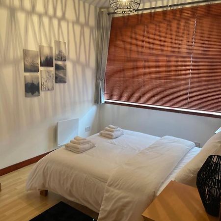 Charlotte Street Apartment Абердин Екстер'єр фото